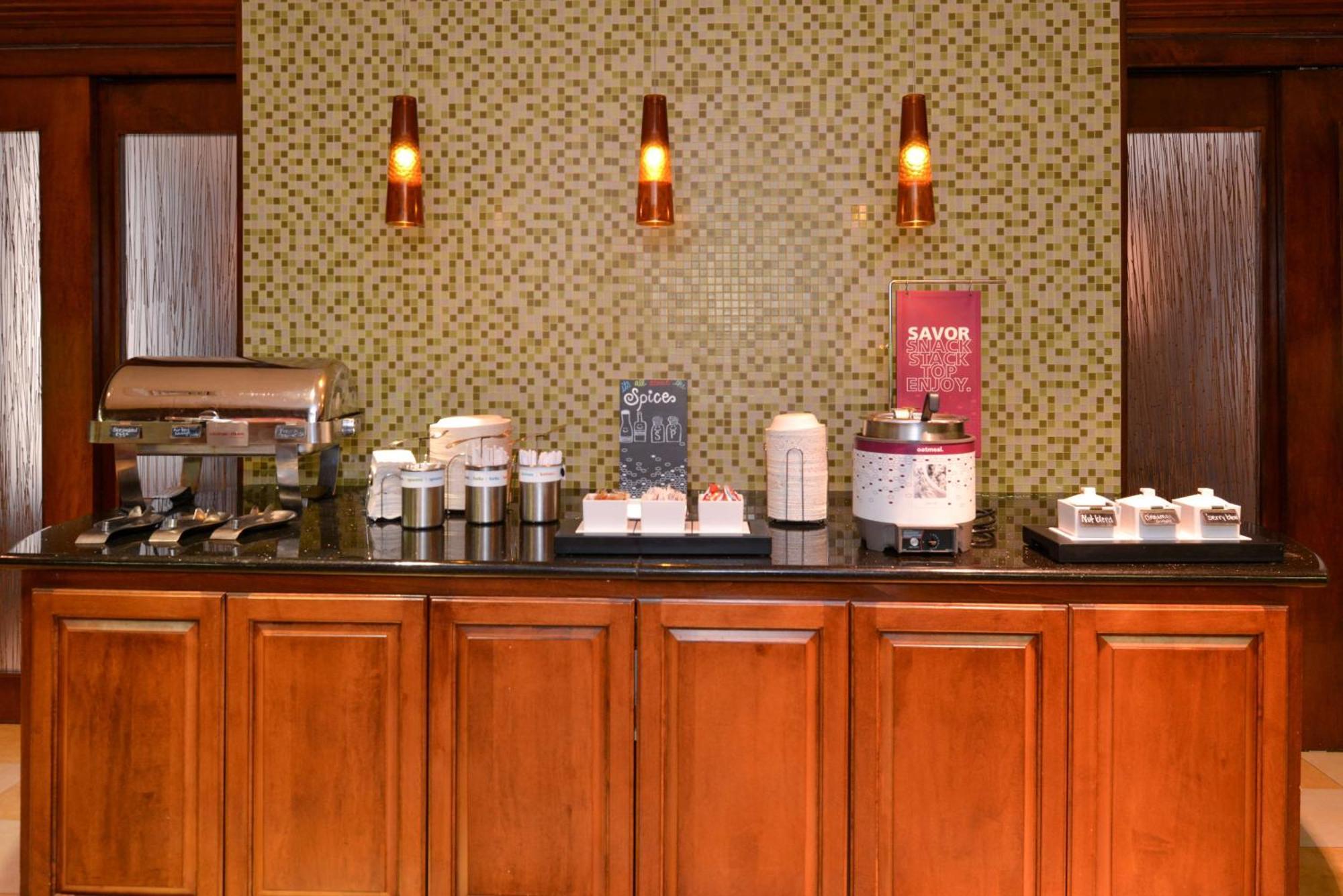 Hampton Inn And Suites Fredericksburg South Eksteriør bilde